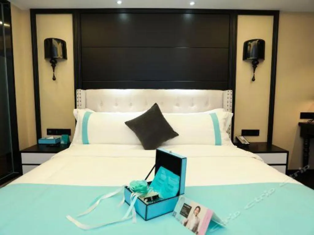 Hotel Xana Hotelle Zhengzhou North Passenger Terminal North University Town