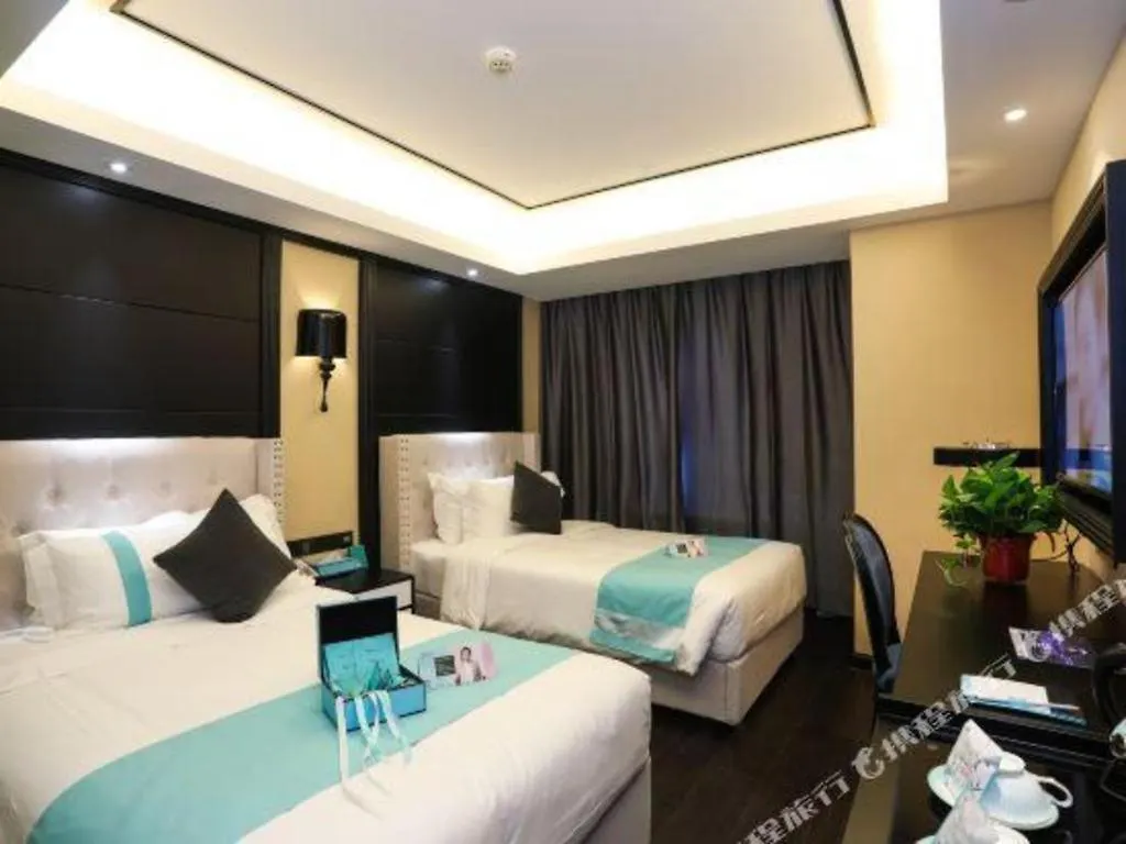 *** Hotel Xana Hotelle Zhengzhou North Passenger Terminal North University Town China