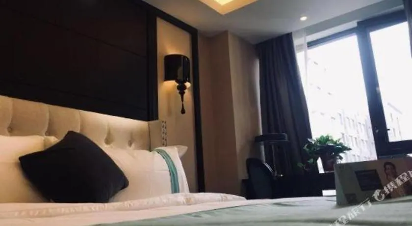 Hotel Xana Hotelle Zhengzhou North Passenger Terminal North University Town