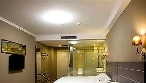 3* 酒店 Kunlun Locke Automobile North Station